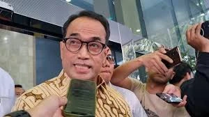 Mantan Menhub, Budi Karya di panggil KPK terkait kasus suap DJKA.