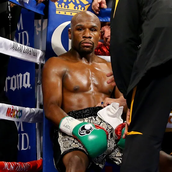 "Floyd Mayweather"