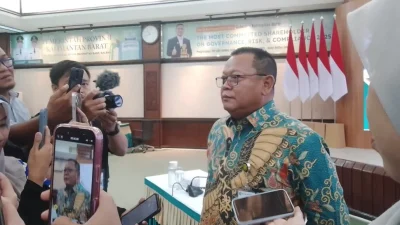 Bank Kalbar menargetkan ekspansi kredit 2026 di atas Rp2 triliun, meliputi KUR, pinjaman daerah, dan konstruksi. Kualitas kredit terjaga dengan NPL 1,6%. (Dok. Mira/Faktakalbar)