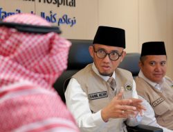Wamen Haji Dahnil Anzar Siapkan Strategi “Jemput Bola” Kesehatan Jemaah di Makkah