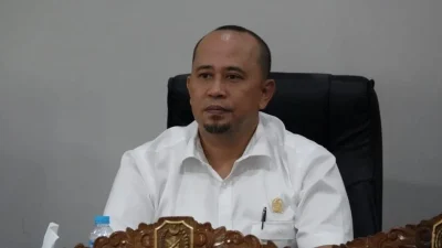 Ketua Komisi III DPRD Provinsi Kalimantan Barat, Syarif Amin Muhammad, memberikan apresiasi atas kontribusi nyata Bank Kalbar terhadap Pendapatan Asli Daerah (PAD). (Dok. Ist)