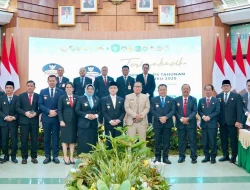 Catatkan Laba Rp522 Miliar, Ria Norsan Minta Bank Kalbar Genjot Layanan Digital