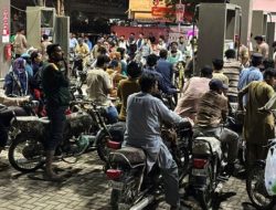 Krisis Energi Global: Pakistan Kembali Naikkan Harga BBM Hingga 54 Persen Akibat Eskalasi Perang