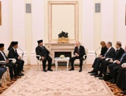 Gebrakan Diplomasi di Kremlin: Prabowo dan Putin Bicara Selama 5 Jam!