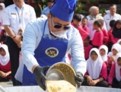 Aksi Masak Besar Bobon Santoso di Jakarta Timur: Strategi Cerdas Edukasi Gizi Seimbang!