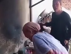 CEK FAKTA: Video Viral Nenek Disiram Air Panas