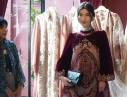 Pesona Puspa Couture Collection: Perpaduan Epik Tradisi Nusantara dan Klasik Eropa Pukau Ketua TP PKK Banjarmasin