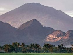 Menguak Misteri Gunung Ciremai: BRIN Temukan Jejak Gempa Dahsyat dan Erupsi Purba di Kuningan