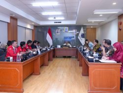Kemnaker Sidak Kasus PHK 133 Buruh Pabrik Garmen PT Amos Indah Indonesia di KBN Cakung