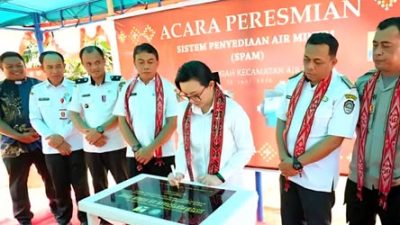 Bupati Landak Larang Warga Tanam Sawit di Hulu Sungai Demi Jaga Pasokan Air Bersih