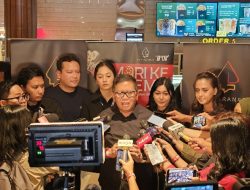 Hasto PDIP: Suara AI Bung Karno Membangkitkan Idealisme saat Nobar Ghost In The Cell di Bioskop