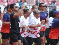 Gubernur Pramono Ikut Ambil Bagian dalam Lari Maraton JAKIM 2026