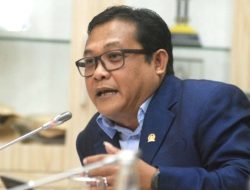Komisi IV DPR Sonny Danaparamita Minta Kementan Segera Atasi Lonjakan Harga Telur yang Merugikan Peternak