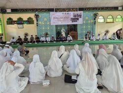 Suasana Haru Warnai Penyambutan Jemaah Haji Sanggau di Tayan Hilir