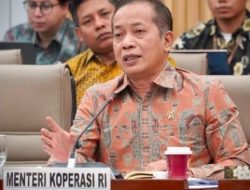 Perluas Sektor Strategis, Menkop Ferry Juliantono Laporkan Rencana Peresmian PLTS dan Pabrik CPO Milik Koperasi