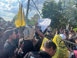 BPM Kepung Kantor PLN Sungai Raya, Perwakilan PLN Bungkam Saat Dimintai Keterangan