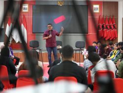 Hasto Relevansikan Sumpah Pemuda dengan Sumpah Rakyat Saat Tragedi Kudatuli 1996