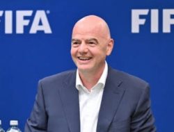 Parlemen UE Desak FIFA Investigasi Gianni Infantino