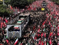 Puncak Prosesi Pemakaman Ayatollah Ali Khamenei Dimulai