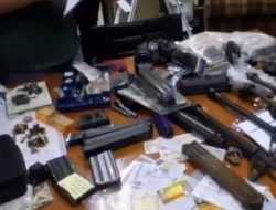 995 Senjata Api Disita dari Bunker Sekolah Swasta di Jaksel