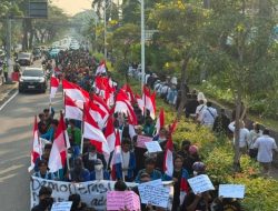 Massa Kontra-Oposisi Turun ke Jalan, Tolak Narasi Nepal-kan Indonesia