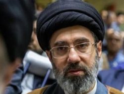 Mojtaba Khamenei Hadapi Sanksi AS, Iran Diminta Kurangi Ketergantungan pada Dolar