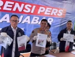 Warga: “Kalau Saya Mengkritik Apakah Bakal Ditangkap Polisi?”