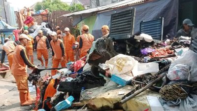 Sampah di Utan Kayu, Jaktim Diubah Jadi Uang