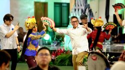 Direktur FNF Asia Tersentuh Sambutan Budaya Jawa-Bali, Hasto: Gamelan Benteng Toleransi dan Demokrasi