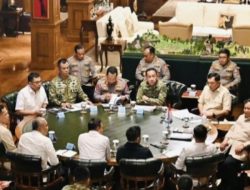 Prabowo Panggil Panglima TNI dan Kapolri, Karhutla Jadi Sorotan