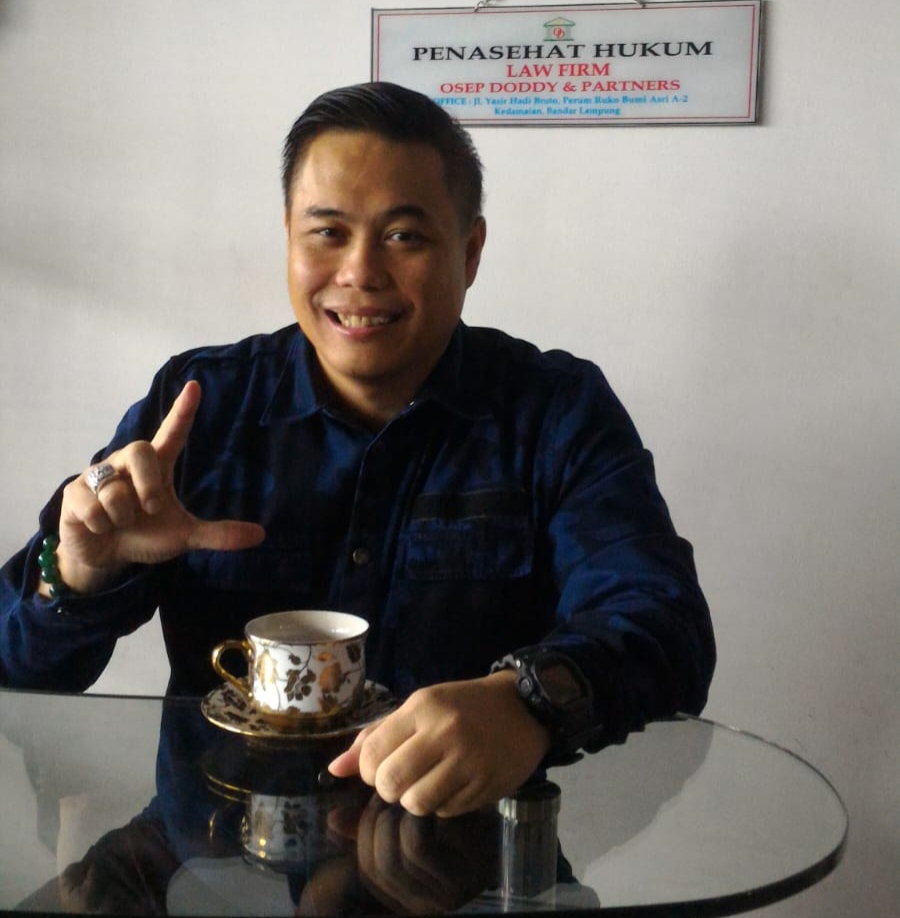 Praktisi Hukum Osep Doddy soroti dugaan korupsi pada Disdikbud Bandarlampung yang sedang ditangani Kejaksaan. (FAKTANASIONAL/HO)