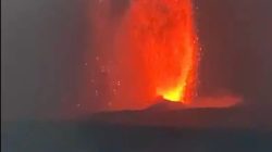 Kronologi Erupsi Gunung Anak Krakatau