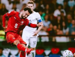 Bruno Fernandes Soroti Taktik MU Usai Dibantai Como 1-4